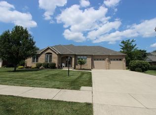 1200 Chenonceaux Dr, Marion, OH