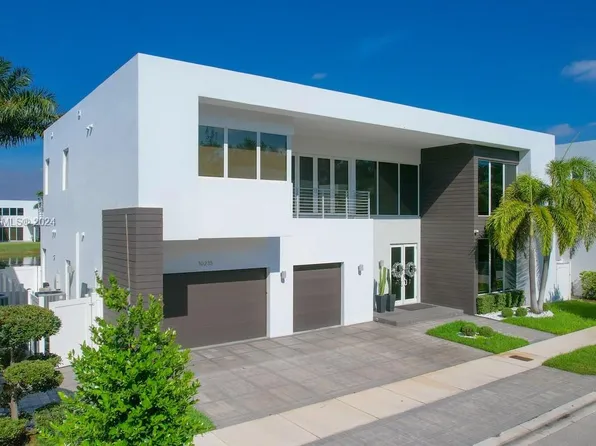 10235 NW 74th Ter, Doral, FL 33178