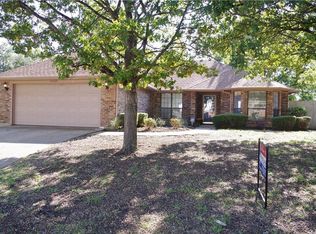 3309 Plantation Ln, Fort Worth, TX 76123