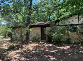 8060 Old Agnes Rd, Poolville, TX 76487