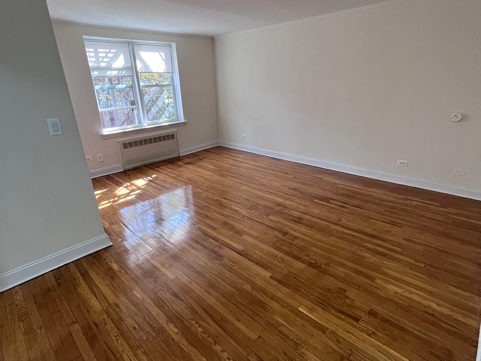 Studio, 450 sqft, $1,850 — Photo 1