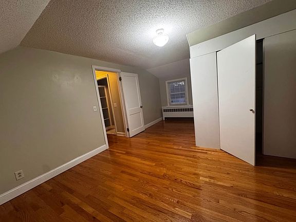 4th image of 144 N Main St