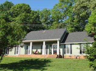 200 Jonas Dr, Lincolnton, NC 28092
