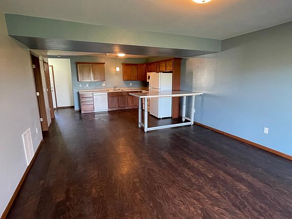 3rd image of 3300 Sunner Ave #B2
