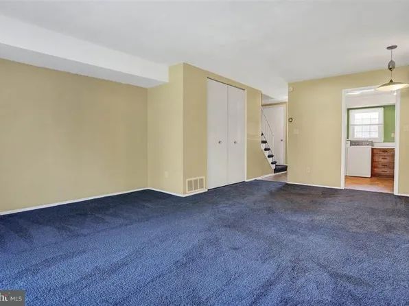 1607 Devers Rd, York, PA 17404