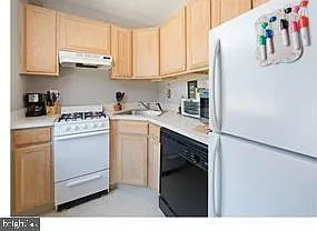 2601 Pennsylvania Ave #103 — Photo 7