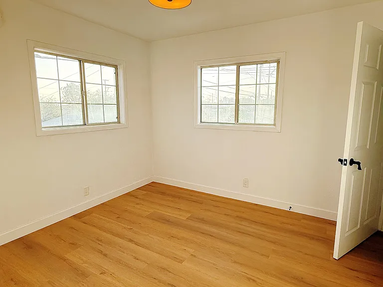 310 E Angeleno Ave #3 — Photo 7