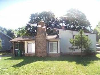 1st image of 710 S Ahrens Ave