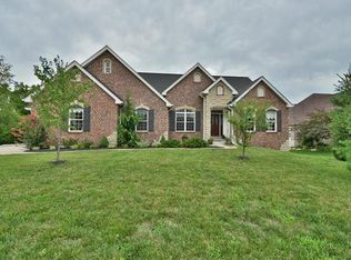 821 Nancy Ln, Weldon Spring, MO 63304