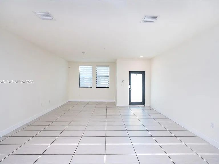 10461 NW 82nd St #10 — Photo 12