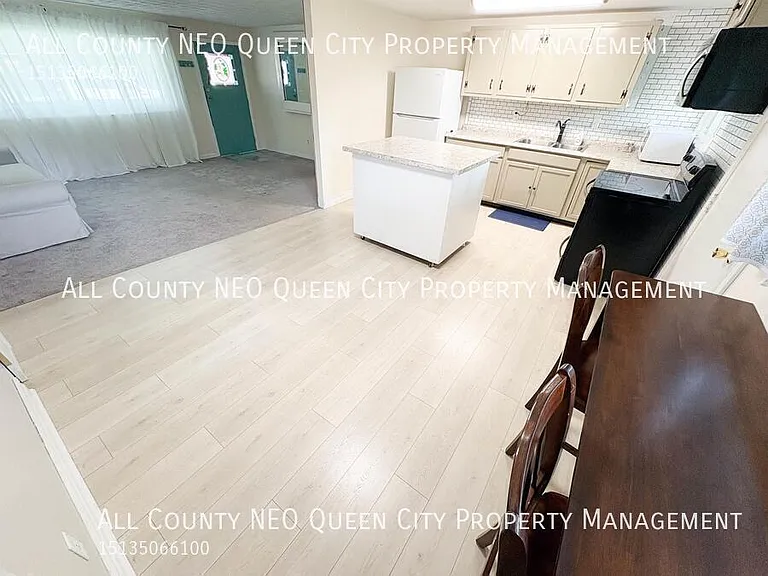 3692 Elmira Dr — Photo 9