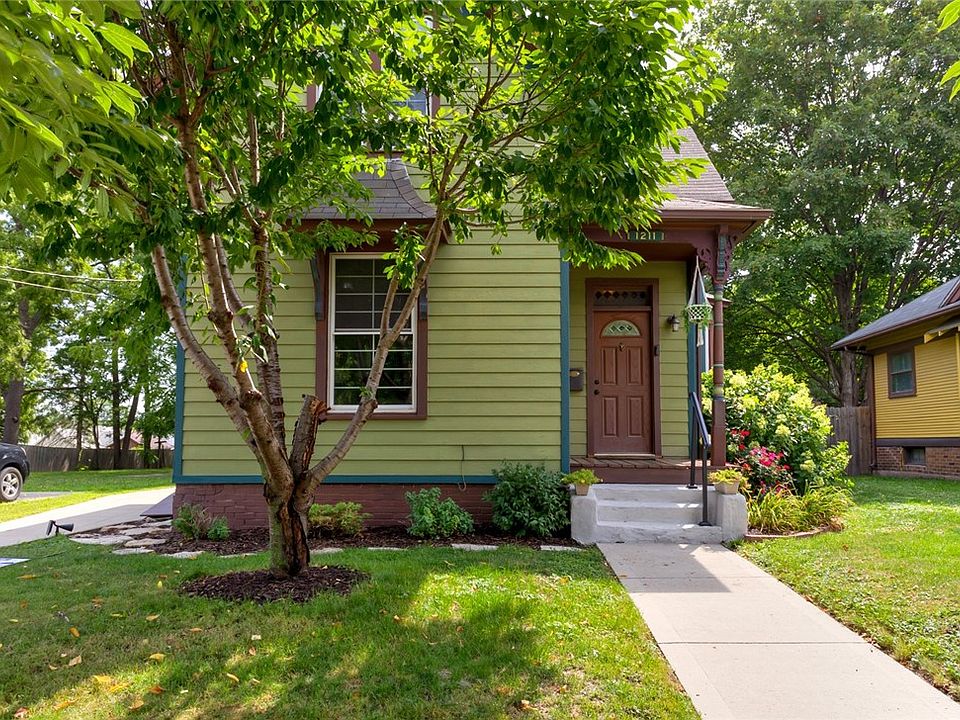 1211 21st St, Des Moines, IA 50311 Zillow