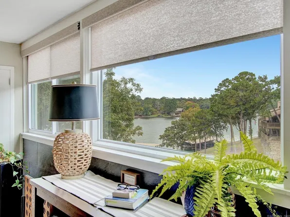 740 Weston Rd APT 201C, Hot Springs National Park, AR 71913