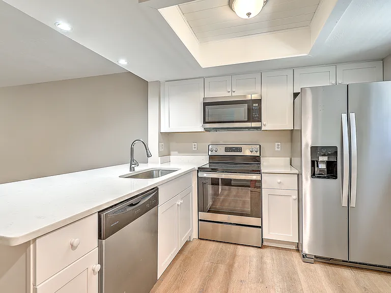 2162 Bees Ferry Rd #A — Photo 3