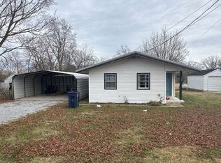 1208 Thomasville Rd, Houston, MO 65483