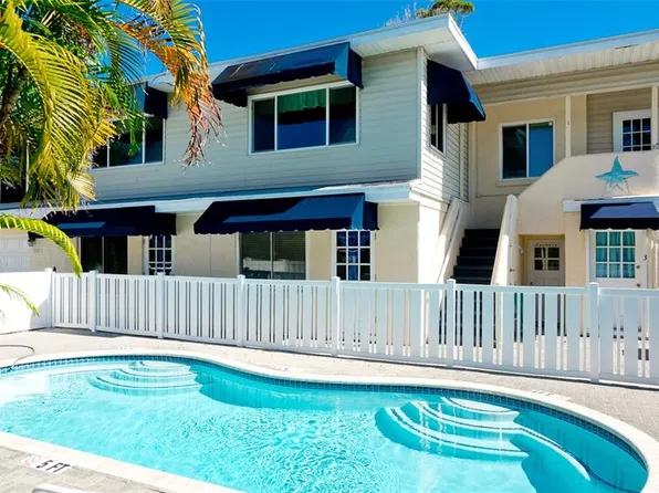 3011 Avenue E, Bradenton Beach, FL 34217