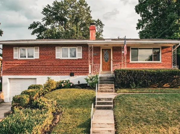 5127 Grossepointe Ln, Cincinnati, OH 45238