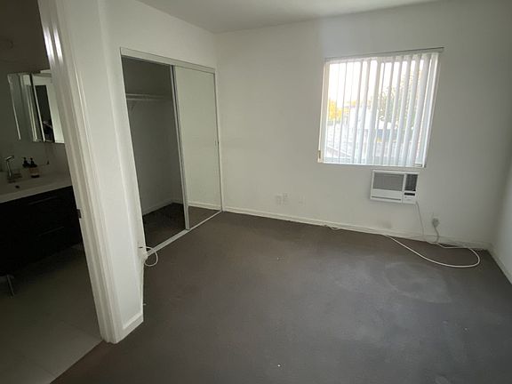 5th image of 2255 29th St APT 6