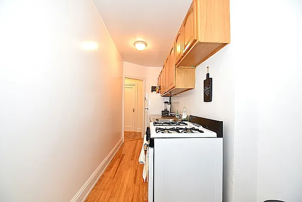 Rented by Keller Williams NYC | media 36