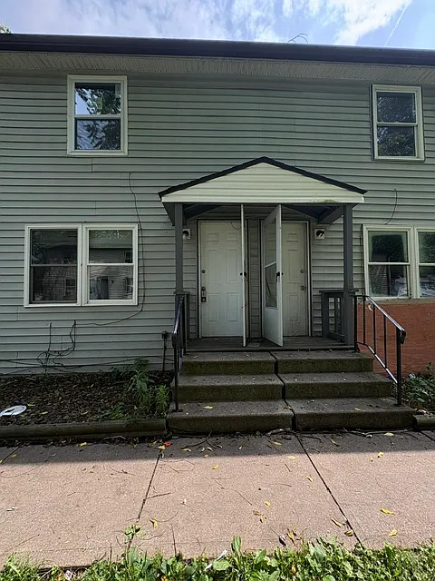 9544 Cloverleaf Road - D — Photo 1