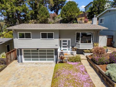 1085 Barcelona Dr, Pacifica, CA, 94044