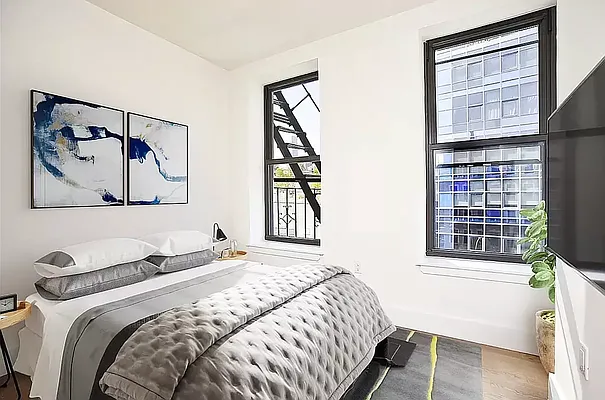 Rented by REAL New York | media 2