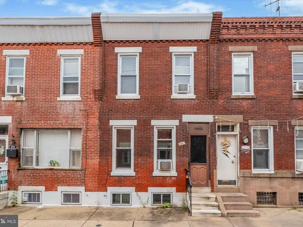 912 Tree St, Philadelphia, PA 19148