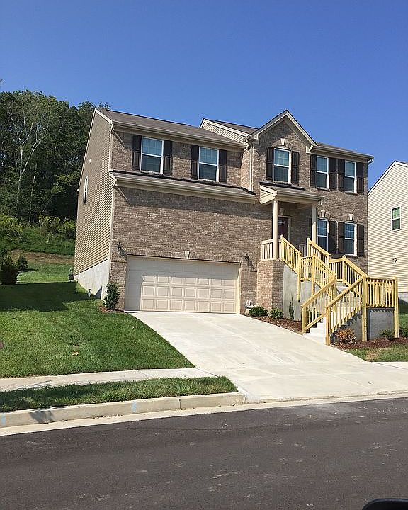 1st image of 612 Wolfeboro Ln