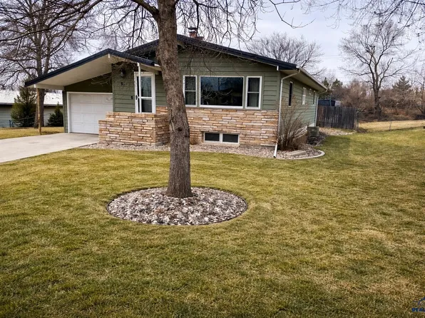 235 E Idaho St, Rapid City, SD 57701