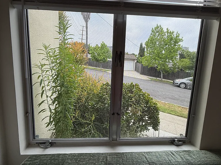 Casement windows! Do you wanna relax? Maybe have a read with your feet up?