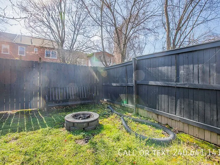 4925 Just St NE — Photo 31