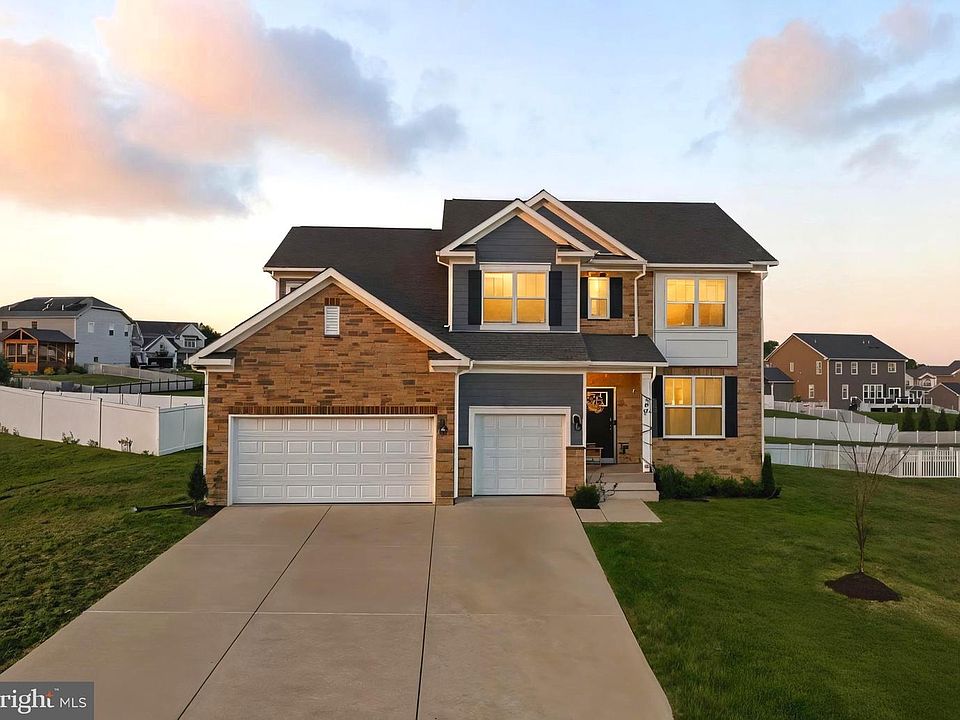 1st image of 348 Tyson Dr