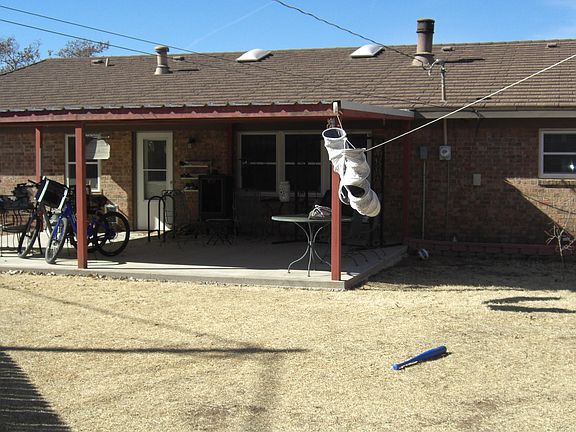 5th image of 1802 Jefferson St