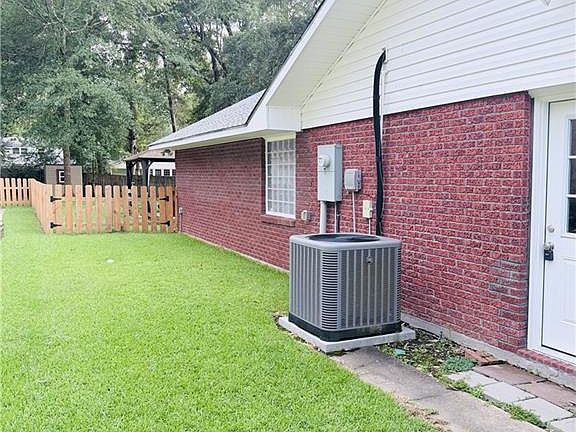 5th image of 131 Belle Terre Blvd