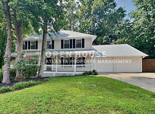1768 Blackwillow Dr, Marietta, GA 30066