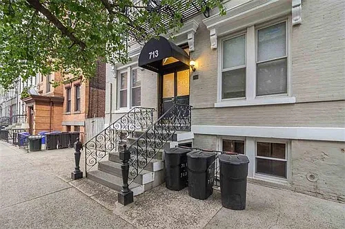 713 Willow Ave #5E Photo 1