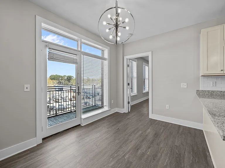 145 S Main St #305 — Photo 14