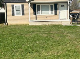 2423 Donna Rd, Louisville, KY 40216