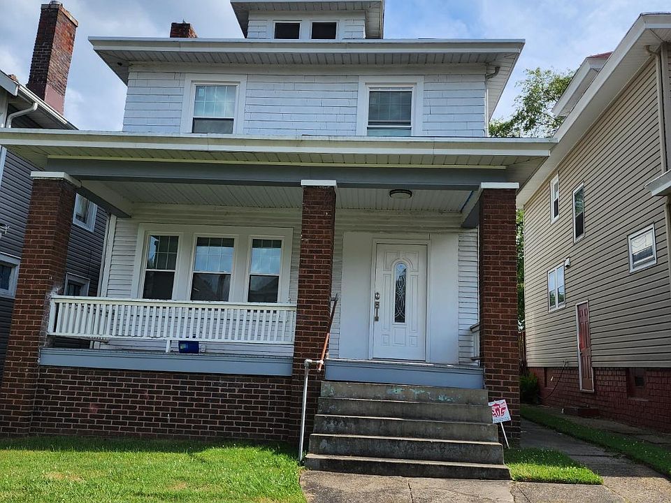 1st image of 1222 23rd St