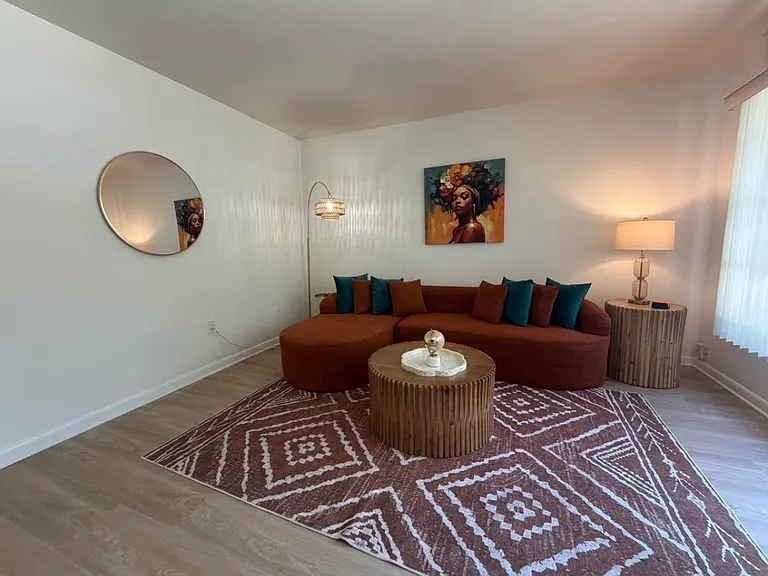 105 N Eola Dr #1 — Photo 10