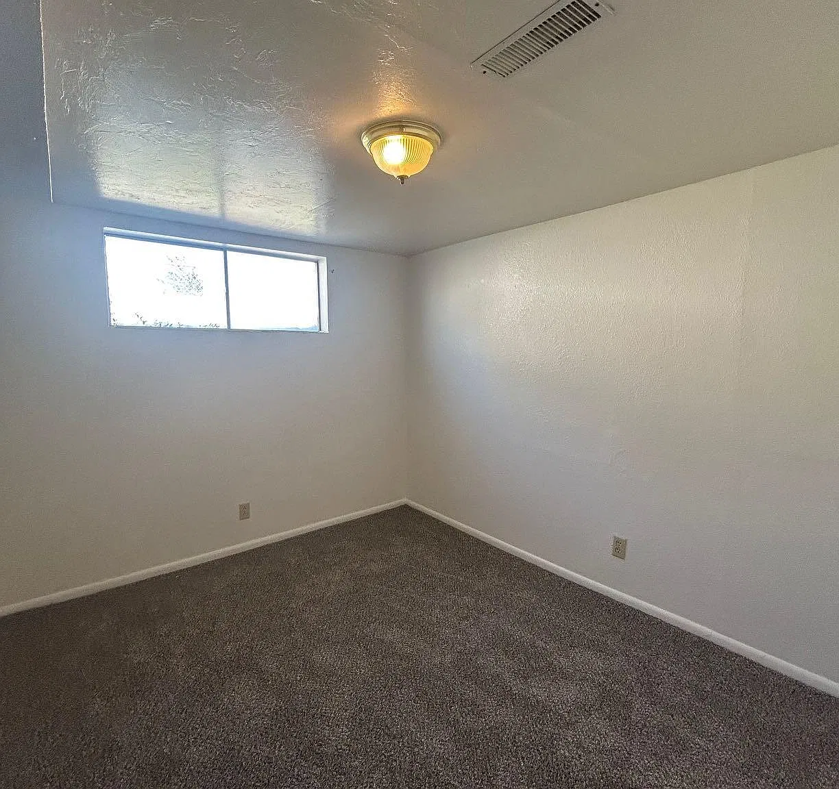 Belva Ln. 139 — Photo 4