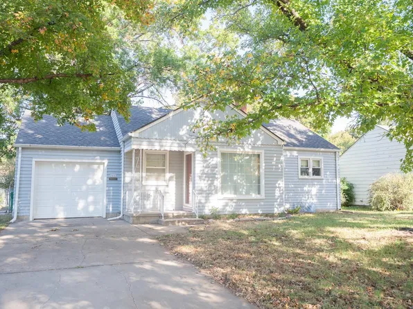 2442 E Aloma St, Wichita, KS 67211