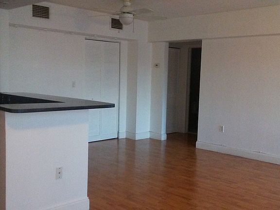 2nd image of 1400 Pennsylvania Ave APT 2