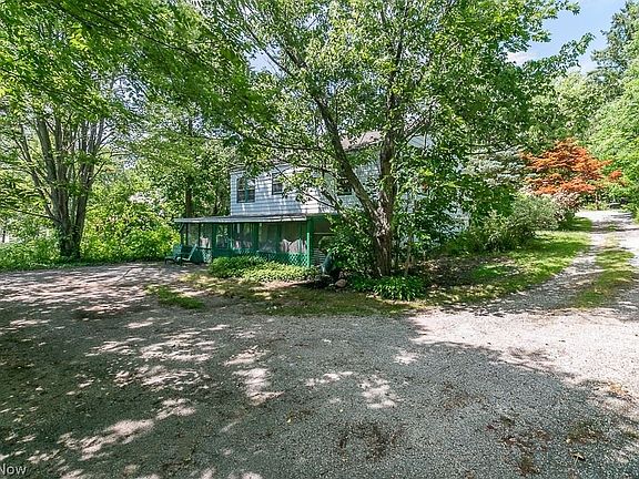 3rd image of 7138 Berkshire Hills Dr