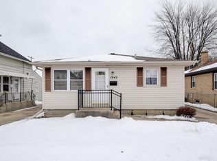 1945 Case Ave, Racine, WI 53403