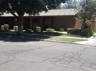 5064 N Wishon Ave APT B, Fresno, CA 93704