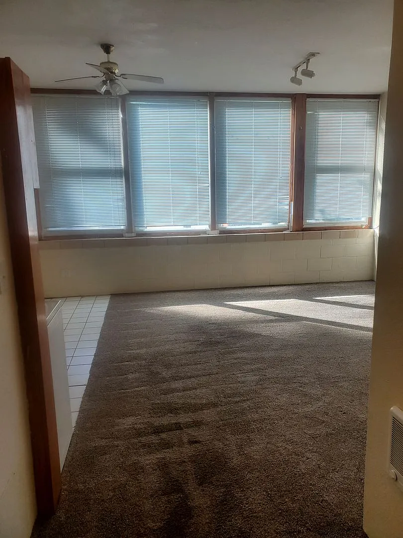 Agency Apartments — Photo 3