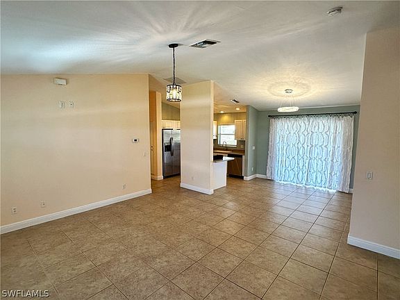 3rd image of 432 NW 15th Ter