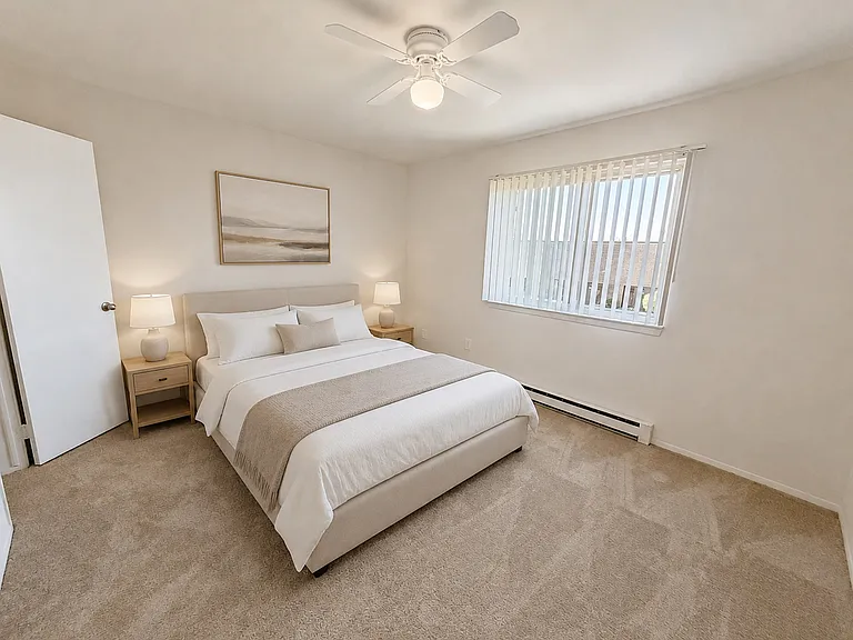 Village Oaks Apartments — Photo 4