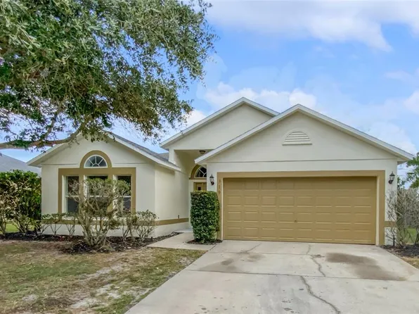 310 Velveteen Pl, Chuluota, FL 32766